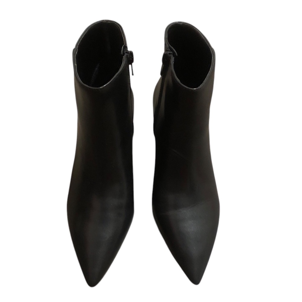ANN TAYLOR pointed toe black leather booties